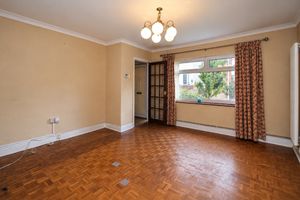 Lounge- click for photo gallery